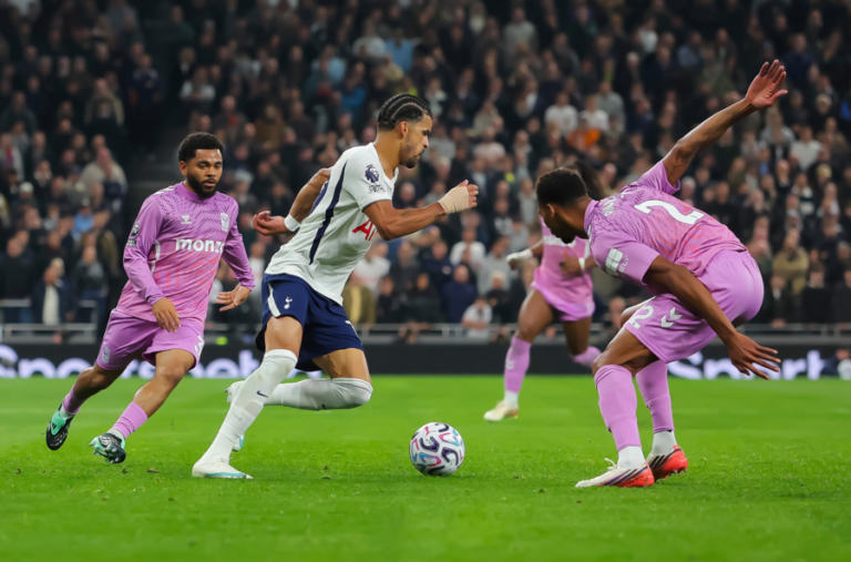 Tottenham vs Coventry City (02:00 – 20/10) | Xem lại trận đấu