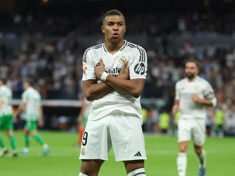 mbappe da cho cau lac bo nao